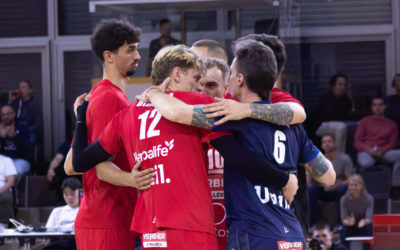 Première victoire à domicile au bout du suspense !